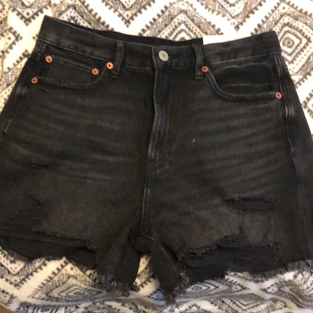 American eagle 90s boyfriend shorts